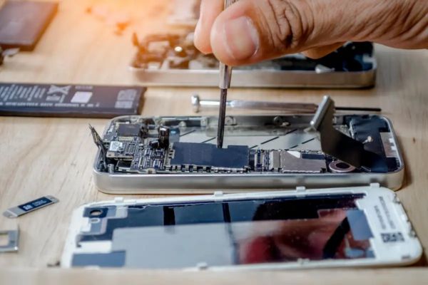 iPhone Repair in Boynton Beach
